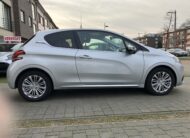 PEUGEOT 208 -AUTOMAAT- VERKOCHT