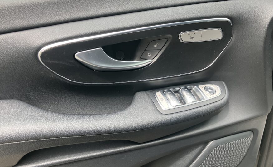 MERCEDES  V KLASSE 220-AUTOMAAT MET VELE OPTIES -TOPSTAAT – 46.500 €